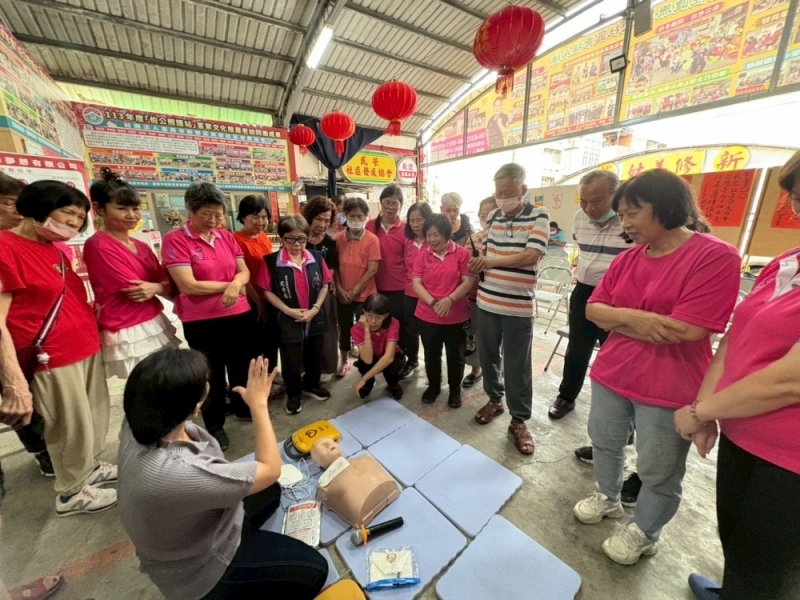 AED進駐民榮社區 用一份愛守護珍貴生命【 大台南新聞-南天地方新聞】